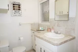 1716 Edna Ave, Bay City, TX 77414 - Photo 9