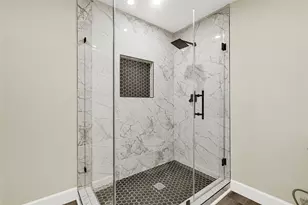 1912 Maryland St, Baytown, TX 77520 - Photo 17