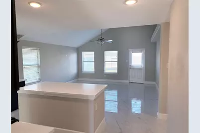 16527 Silla Ridge Court, Houston, TX 77049 - Photo 13