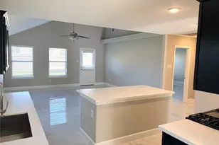 16527 Silla Ridge Ct, Houston, TX 77049 - Photo 7