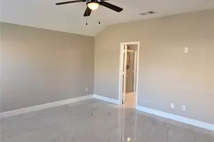 16527 Silla Ridge Ct, Houston, TX 77049 - Photo 19