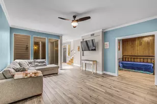 7485 Brompton St, Houston, TX 77025 - Photo 21