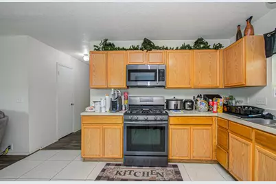 3330 Becker Glen Street, Fresno, TX 77545 - Photo 11