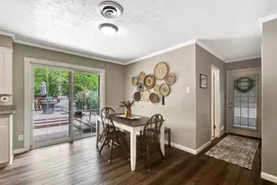 202 W Limit St, Madisonville, TX 77864 - Photo 15