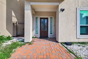 7126 Turtle Lagoon Row, Houston, TX 77036 - Photo 3