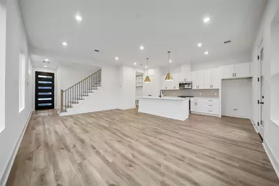 7709 Inwood Grove Lane, Houston, TX 77088 - Photo 5