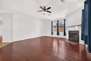 405 Wickford Ct, Galveston, TX 77573 - Photo 19