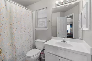 11719 Santa Fe Tr, Santa Fe, TX 77510 - Photo 17