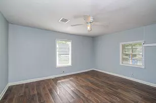 20496 McGager Dr, New Caney, TX 77357 - Photo 11