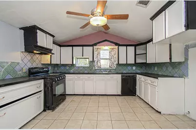 20496 McGager Drive, New Caney, TX 77357 - Photo 21