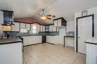 20496 McGager Dr, New Caney, TX 77357 - Photo 23