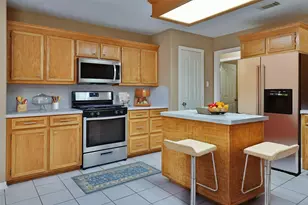 55 Habanero Ct, Lake Jackson, TX 77566 - Photo 5