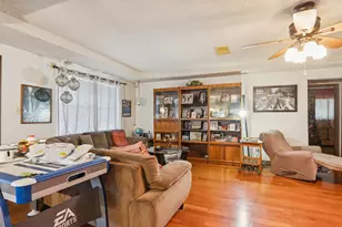 3742 Royal Manor Dr, Houston, TX 77082 - Photo 7