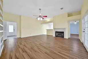 5010 Cupids Bower Ct, Spring, TX 77388 - Photo 9