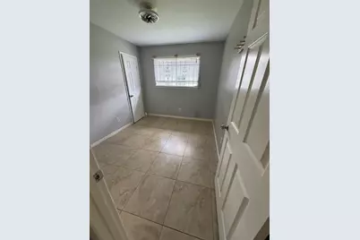 7106 Haverton Drive, Houston, TX 77016 - Photo 11
