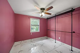 5718 Greencraig Dr, Houston, TX 77035 - Photo 19