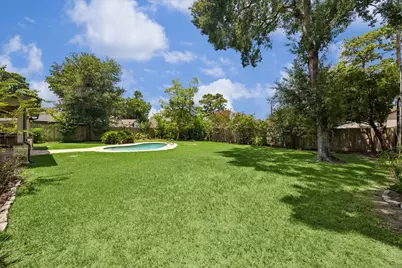 5627 Bough Court, Houston, TX 77092 - Photo 25
