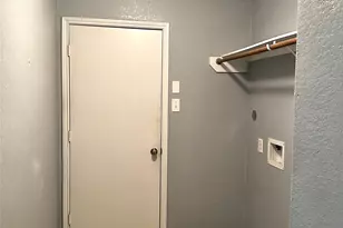 16763 N Blue Jay Dr, Conroe, TX 77385 - Photo 13