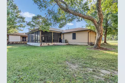 1010 Kilgore Road, Baytown, TX 77520 - Photo 19