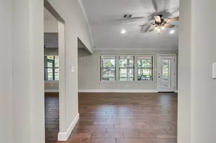 1010 Kilgore Rd, Baytown, TX 77520 - Photo 9