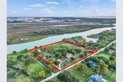 1010 Kilgore Road, Baytown, TX 77520 - Photo 5