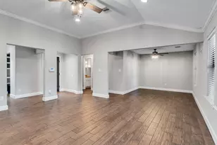 1010 Kilgore Rd, Baytown, TX 77520 - Photo 13