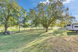 1010 Kilgore Rd, Baytown, TX 77520 - Photo 37