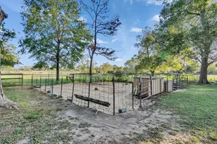 1010 Kilgore Rd, Baytown, TX 77520 - Photo 33
