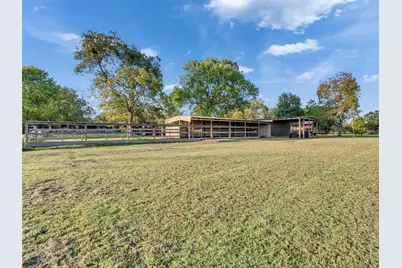 1010 Kilgore Road, Baytown, TX 77520 - Photo 47