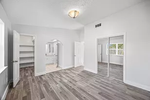 10407 Townhall Ln, Sugar Land, TX 77498 - Photo 15
