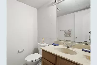 12066 Kleinmeadow Drive, Houston, TX 77066 - Photo 9