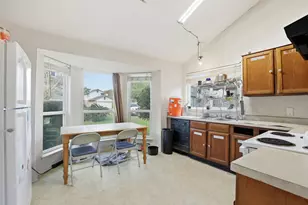 12066 Kleinmeadow Dr, Houston, TX 77066 - Photo 5