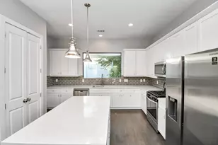 308 Palmer St, Houston, TX 77003 - Photo 11