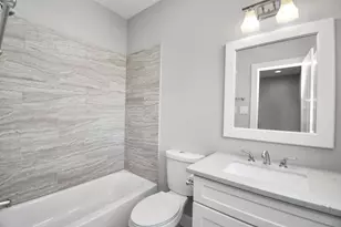 308 Palmer St, Houston, TX 77003 - Photo 31