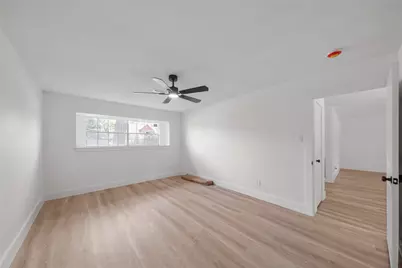 13715 Whichurch Way, Houston, TX 77015 - Photo 21