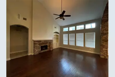 23 S Bristol Oak Court, The Woodlands, TX 77382 - Photo 7