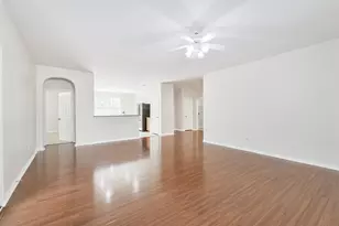 17906 Magenta Springs Dr, Humble, TX 77346 - Photo 7