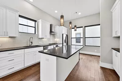 5707 Larkin Street #B, Houston, TX 77007 - Photo 13