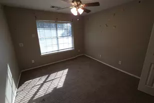 4510 W Thunderwood Cir, Fresno, TX 77545 - Photo 13