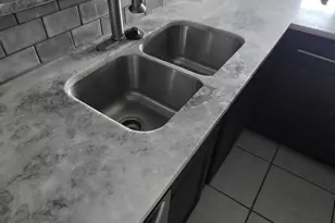 4510 W Thunderwood Cir, Fresno, TX 77545 - Photo 3