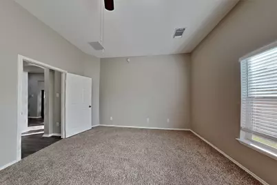5015 Mossy Bridge Drive, Spring, TX 77379 - Photo 9