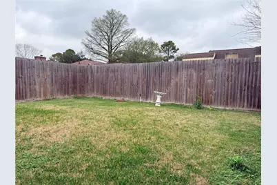9002 Sabastian Drive, Houston, TX 77083 - Photo 17