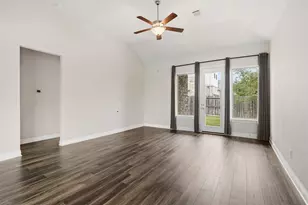 10927 Perennial Mist Dr, Missouri City, TX 77459 - Photo 9