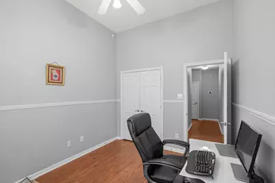 7 Caelin Court, The Woodlands, TX 77382 - Photo 35