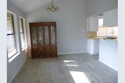 2822 Mesquite Drive, Sugar Land, TX 77479 - Photo 5