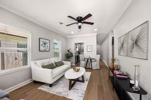 4103 New Orleans St, Houston, TX 77020 - Photo 5