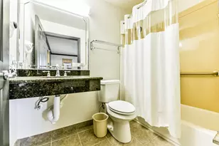 1025 Swanson St, Houston, TX 77030 - Photo 11