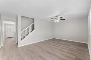 [Address not provided], Dickinson, TX 77539 - Photo 7