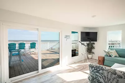 16627 Jamaica Beach Road, Galveston, TX 77554 - Photo 19