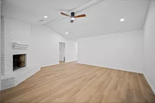 10935 Silkwood Dr, Houston, TX 77031 - Photo 5